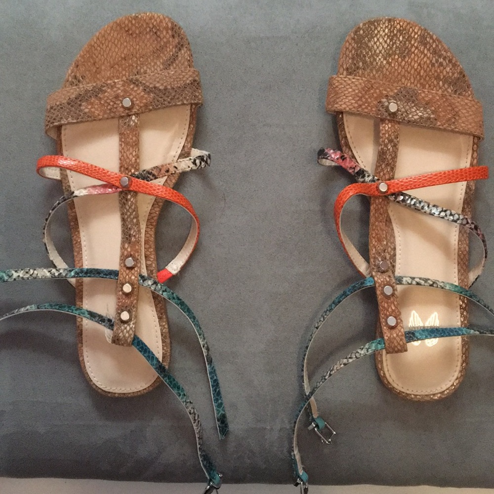 Women’s sandals